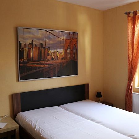 Gasthaus & Pension "Zur Rose" Weimar (Thuringia) Bagian luar foto