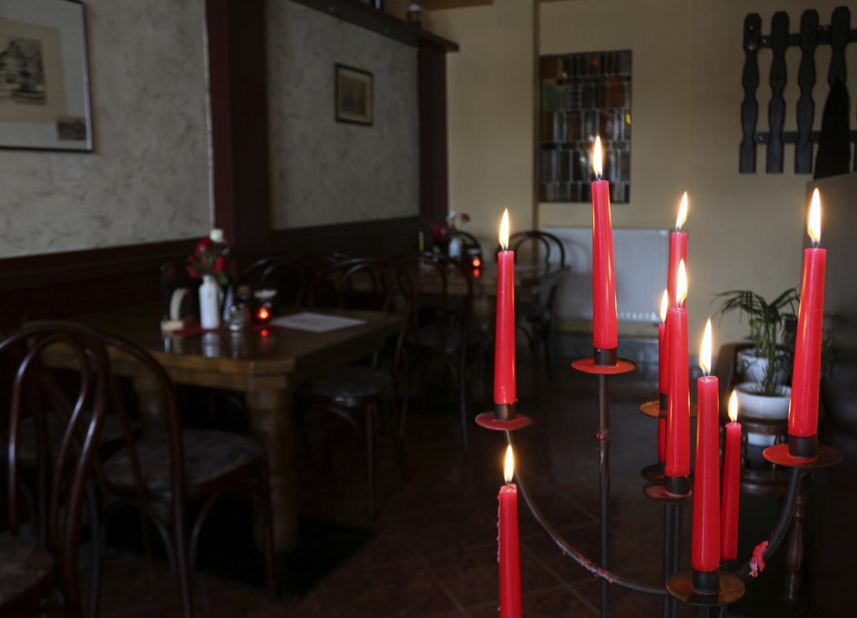 Gasthaus & Pension "Zur Rose" Weimar (Thuringia) Bagian luar foto